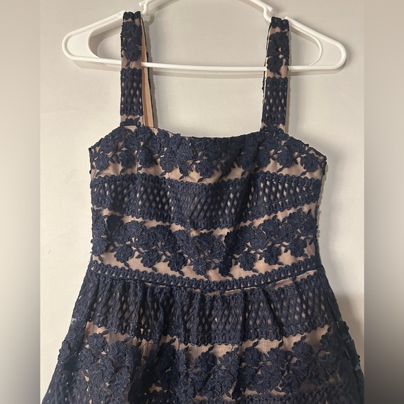 Lulus Women Size X Small Ethereal Navy Blue and Cream Lace Midi Dress Lined - Picture 6 of 14